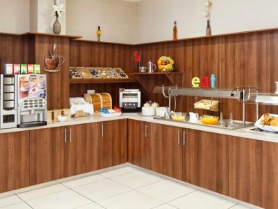 Hotel Express Hull Centre By Ihg 3*