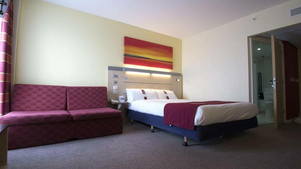 Express Hull Centre By Ihg Hotel